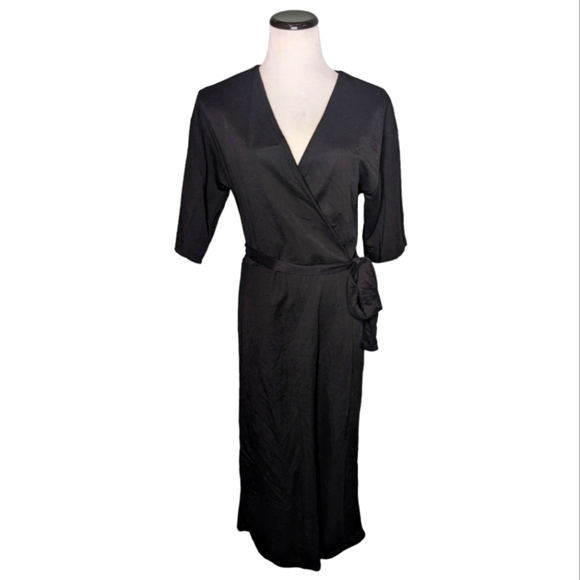 Zara Dresses & Skirts - Zara Black wrap spring summer dress nylon viscose EUC Women's Small v neck